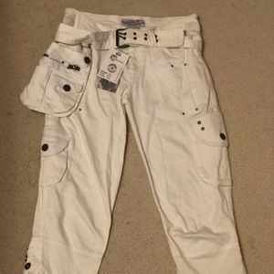 NWT Womens White Cargo Capris